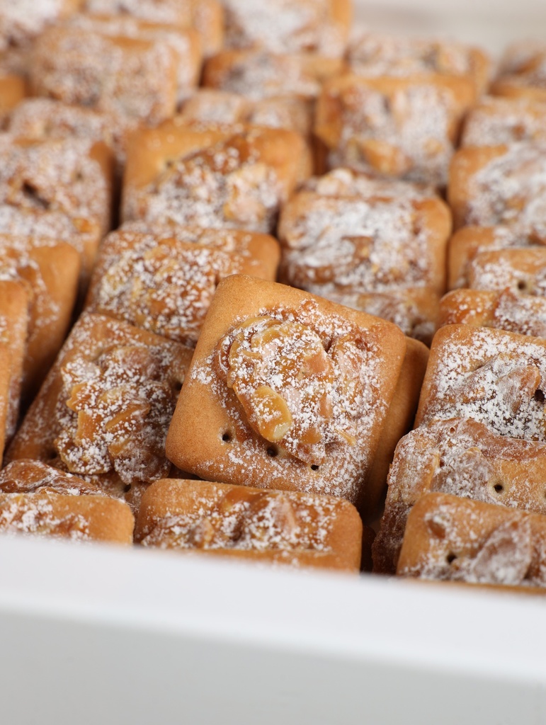 Gourmet Salted Caramel Cookies