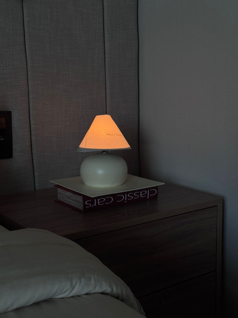 Lamp Cake 